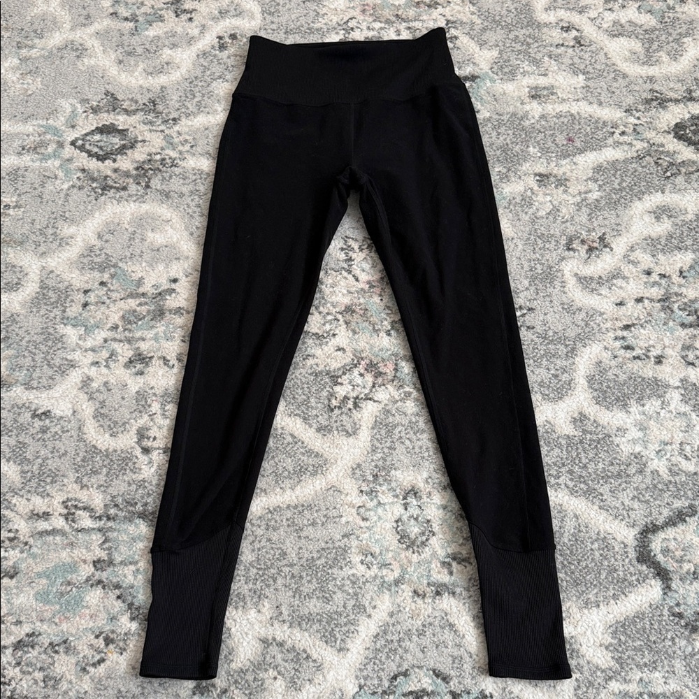 Alo High Waist AloSoft Lounge Legging Size Small